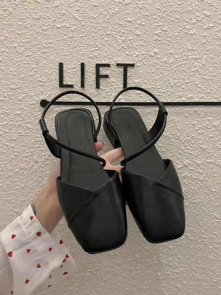 Eko bőrből készült stílusos női szandál lapos talppal