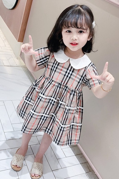 Modern kockás gyerekruha rövid ujjal és gallérral