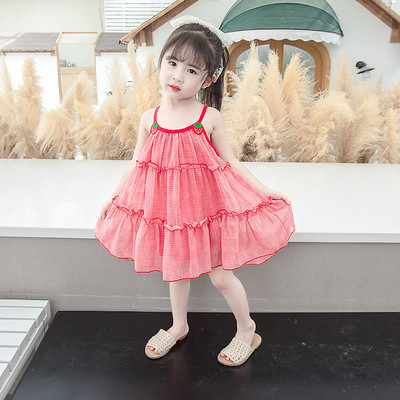 Gyerekruha vékony pántokkal és rátéttel