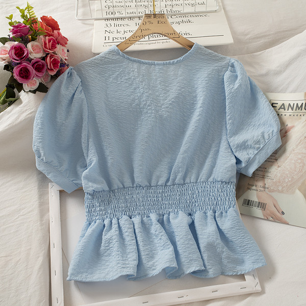 Γυναικείο σιφόν πουκάμισο με κοντά μανίκια και λαιμόκοψη