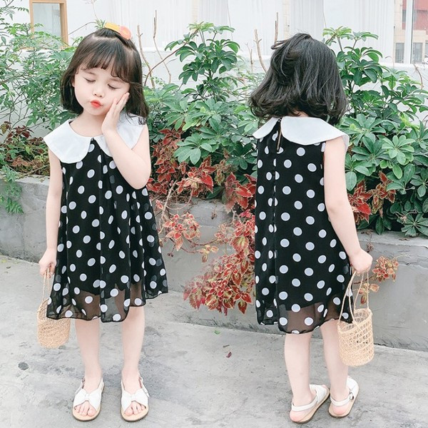 Must laste täpiline krae ja ovaalse kaelusega kleit