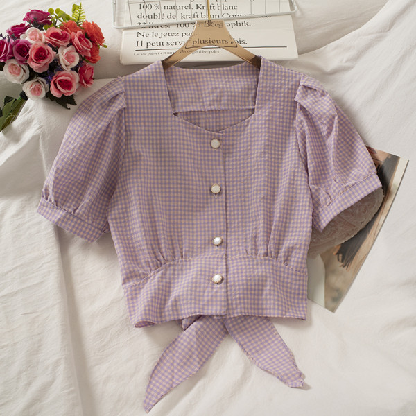 Ruuduline naiste särk kandilise kaelusega ja lipsudega