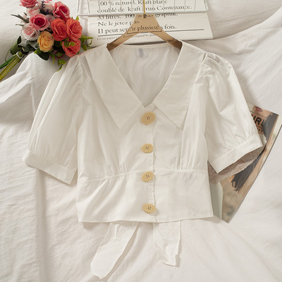 Női ing fűzővel és V-nyakkal