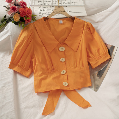 Női ing fűzővel és V-nyakkal