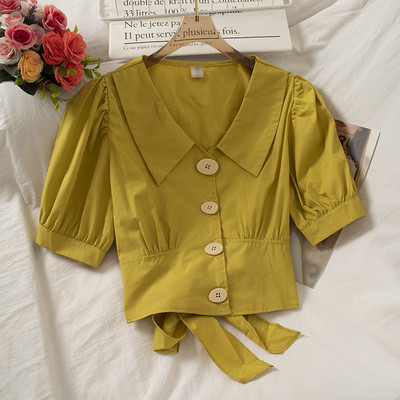 Női ing fűzővel és V-nyakkal