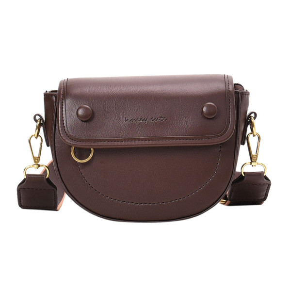 Lezser női bőrtáska hosszú füllel