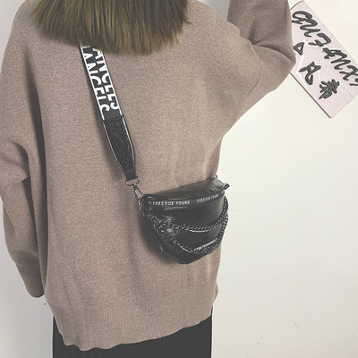 Модерна дамска чанта за кръста и рамо 