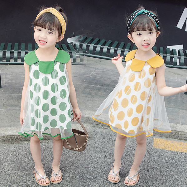 Nyári gyerekruha pöttyös tüllel