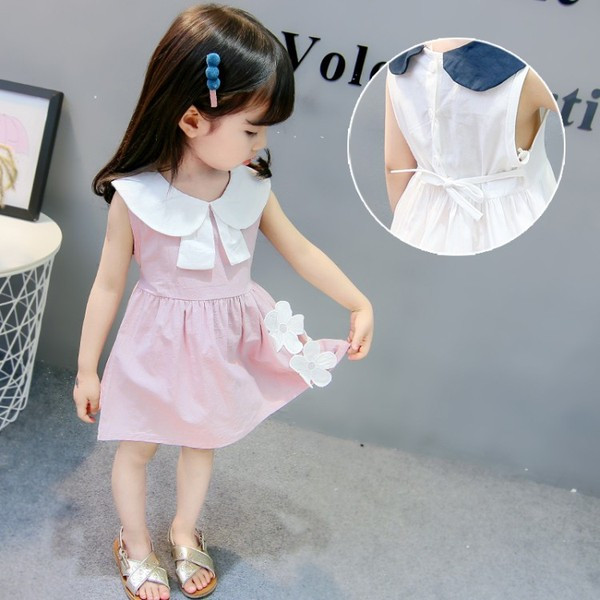 Moodne aplikatsiooni ja kraega lastekleit