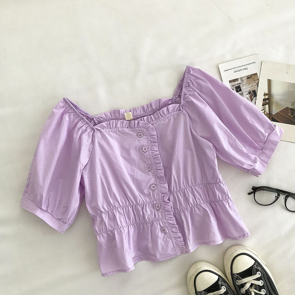 Retro stílusú női ing négyzet alakú nyakkivágással és rövid ujjal