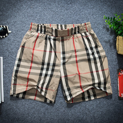 Meeste praegused ruudulised lühikesed püksid