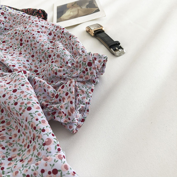 Női retro ing virágos motívumokkal és rövid ujjú