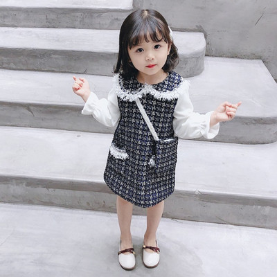 Kockás gyerekruha hímzéssel, hosszú ujjal