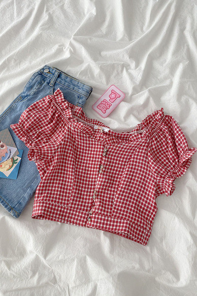 Naiste ruuduline nööpide ja lühikeste varrukatega särk