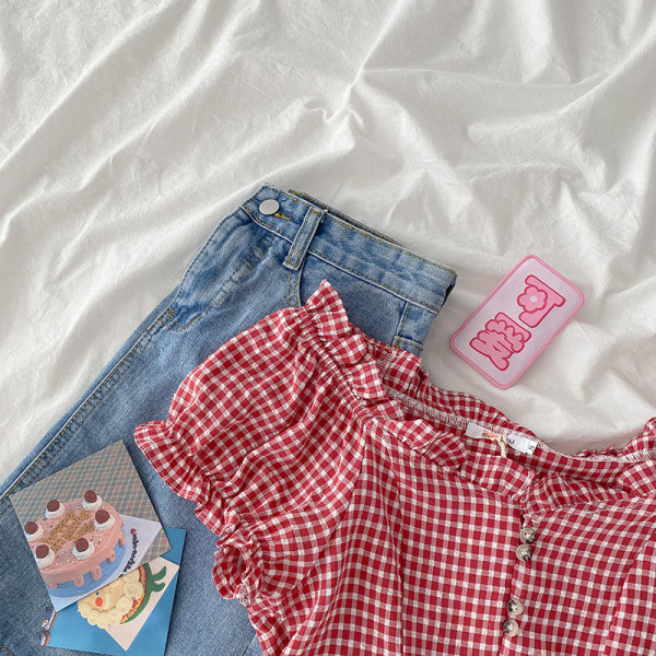 Naiste ruuduline nööpide ja lühikeste varrukatega särk