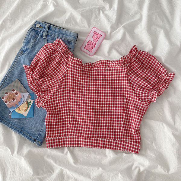 Naiste ruuduline nööpide ja lühikeste varrukatega särk