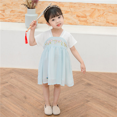 Modern gyerekruha nyakkendővel és hímzéssel