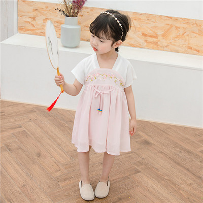 Modern gyerekruha nyakkendővel és hímzéssel