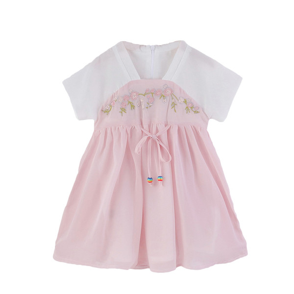 Modern gyerekruha nyakkendővel és hímzéssel