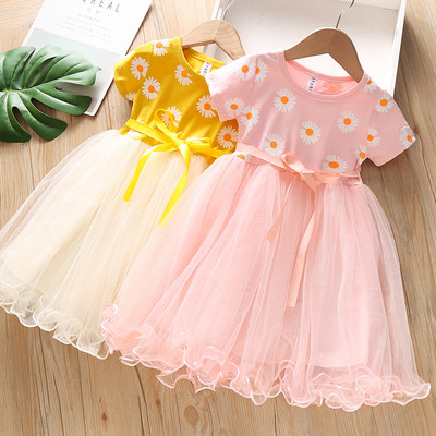 Модерна детска рокля с принт и панделка 