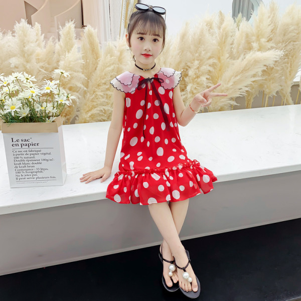 Pöttyös gyerekruha gallérral, szalaggal