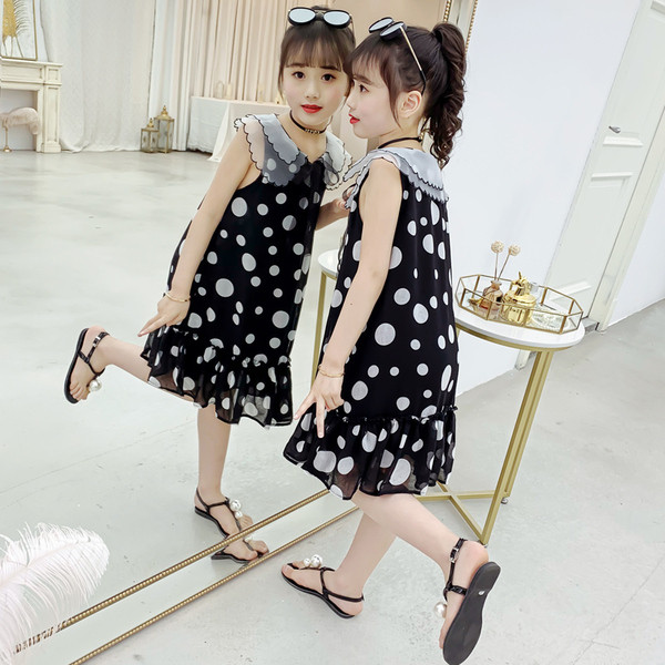 Pöttyös gyerekruha gallérral, szalaggal