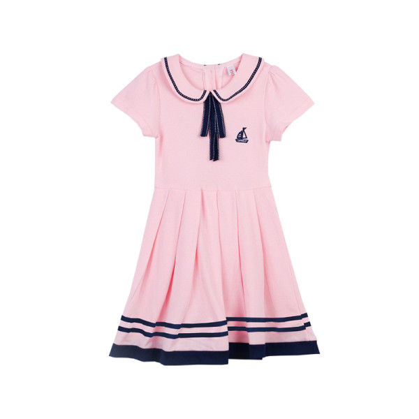 Modern gyerekruha hímzéssel és gallérral szalaggal