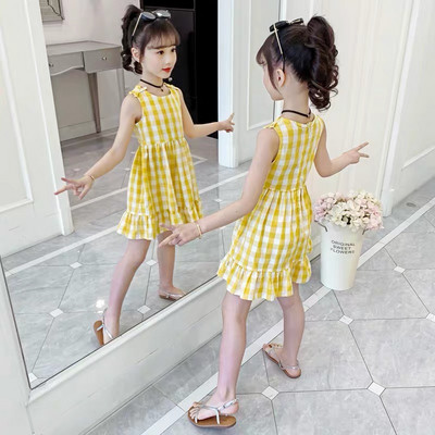 Nyári kockás gyerekruha szalagokkal