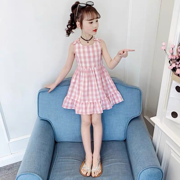 Nyári kockás gyerekruha szalagokkal