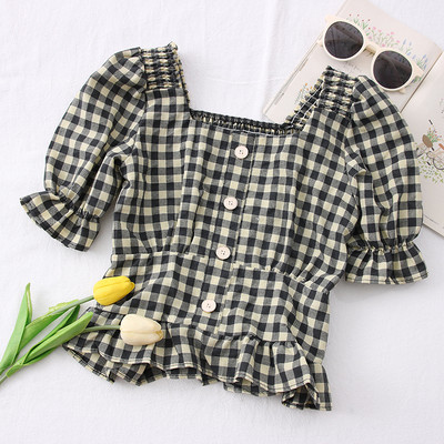 Naiste vabaaja särk kandilise dekoltee ja nööpidega