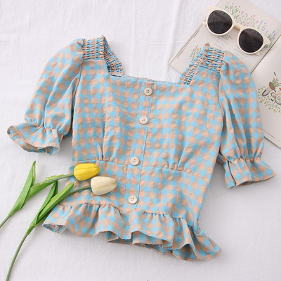 Naiste vabaaja särk kandilise dekoltee ja nööpidega