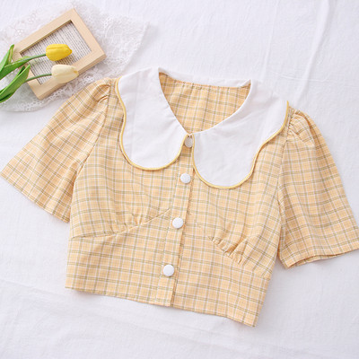 Új modell női rövid ing gombokkal és spitz nyakkivágással