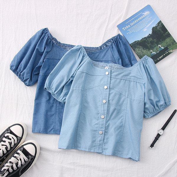 Cămașă de damă în stil retro cu nasturi și mâneci largi