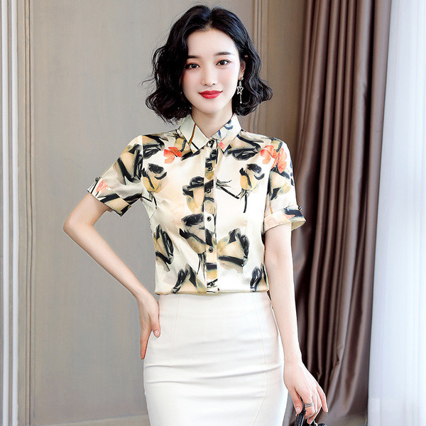 Moodne lillemotiivide ja lühikeste varrukatega naiste särk