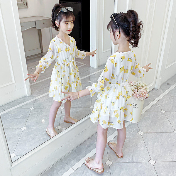 Modern, nyomott nyári gyerekruha