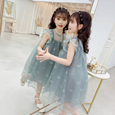 Modern gyerekruha hímzéssel és 3D szárnyakkal