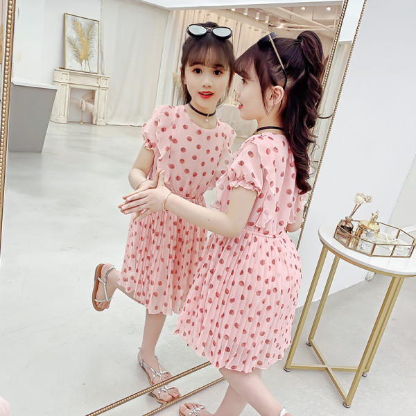 Moderna bērnu vasaras kleita ar apdruku un ovālu kakla izgriezumu