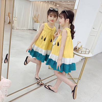 Ovaalse kaelusega laste suvine kleit