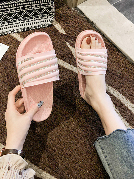 Női hétköznapi papucs lapos talppal és kövekkel