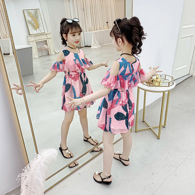 Gyerekruha csupasz váll és ovális nyakkivágással