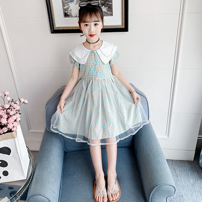 Πράσινο παιδικό φόρεμα με δαντέλα και κέντημα