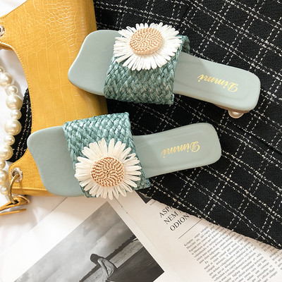 Lameda talla ja lillekujulise 3D kaunistusega naiste sussid