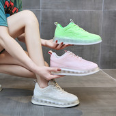 Modern női tornacipő lapos gumitalppal