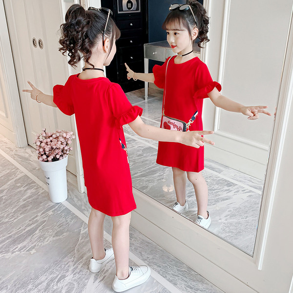 Moodne prindikotiga lastekleit