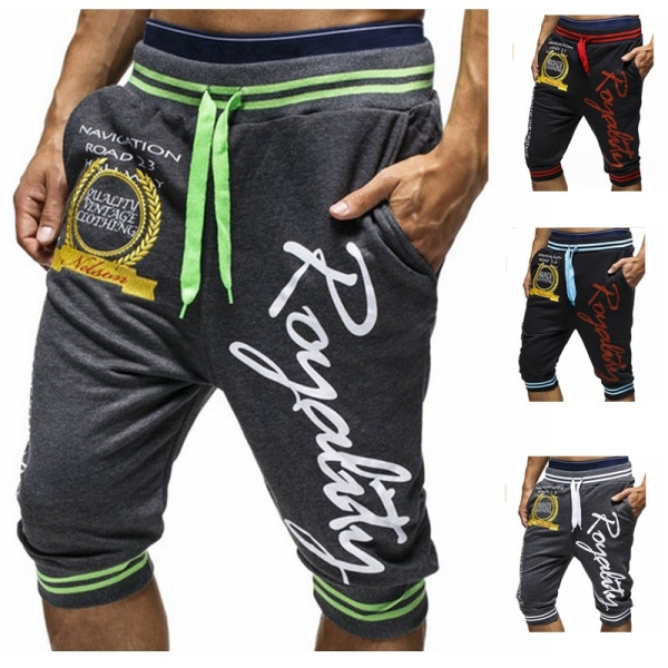 Meeste vabaaja püksid pikkusega 7/8 kirjadega