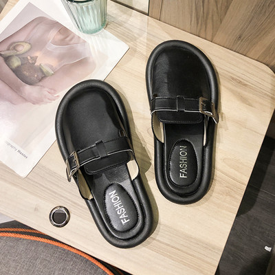 Aktuális női papucs lapos talppal eko bőrből fém csattal