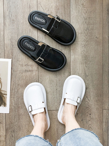 Aktuális női papucs lapos talppal eko bőrből fém csattal