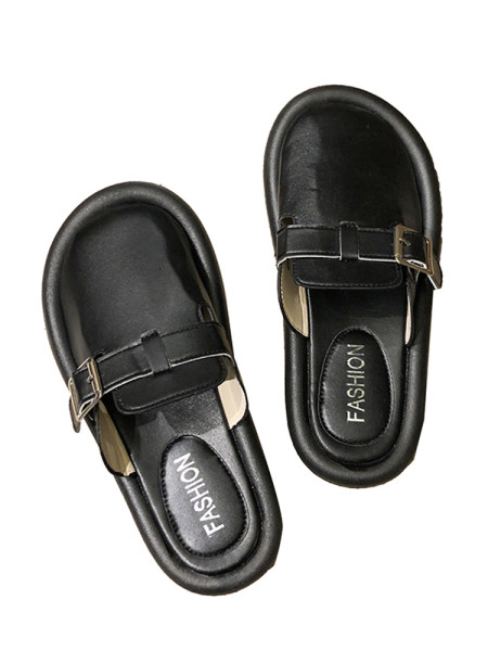 Aktuális női papucs lapos talppal eko bőrből fém csattal