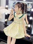 Suvine ovaalse dekoltee ja kraega lastekleit