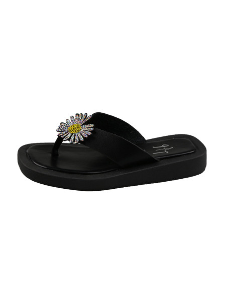 Női alkalmi papucs az orr felett virággal